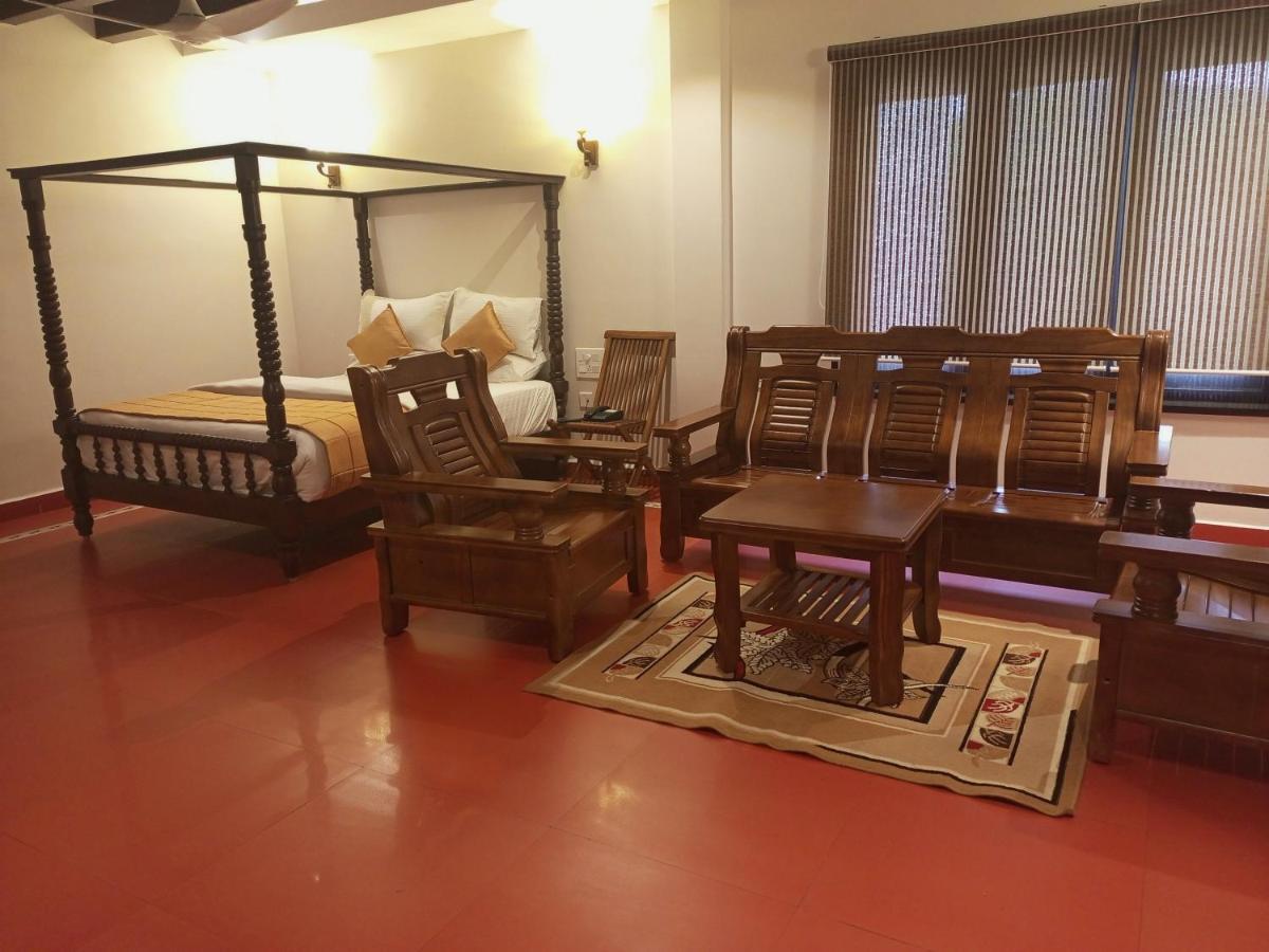 Mount Retreat Resorts - מדוראי מראה חיצוני תמונה